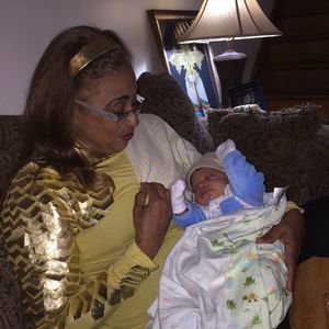 Meet your Posher, Yolanda